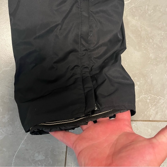 Obermeyer Womens Black/White Full Body Waterproof Ski Suit- Size 10 (Read) - Picture 10 of 13